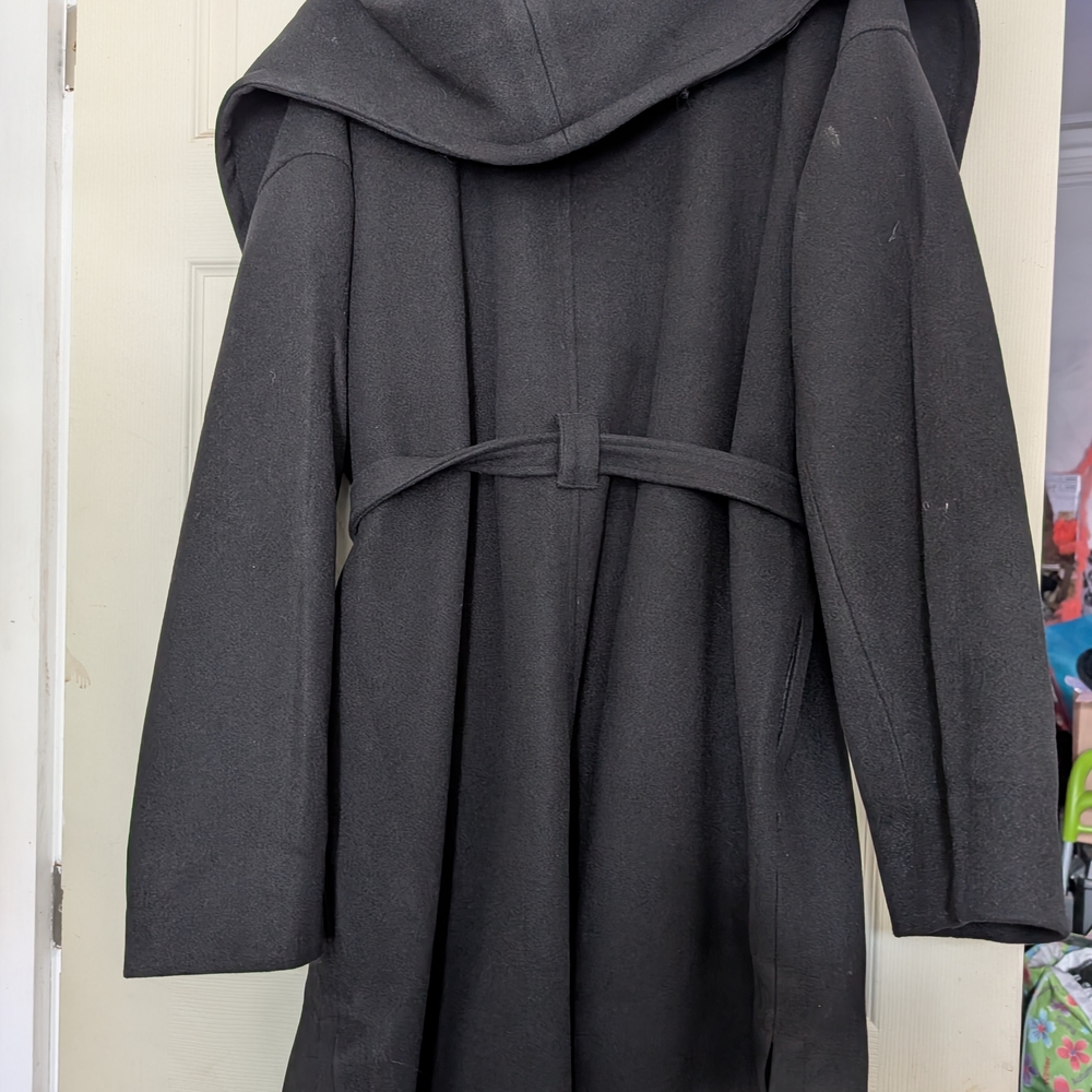 Black Hooded Belted Coat - Picture 4 of 5